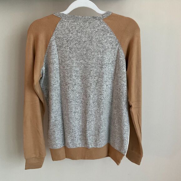 Buffalo by David Bitton - XS - Long Sleeve Cozy Colorblock Top - Brand New! - Picture 2 of 4